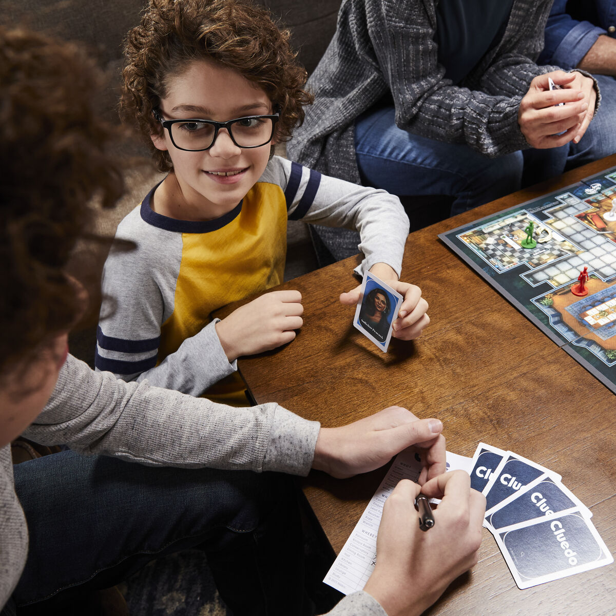 Juego de Mesa Hasbro Cluedo (FR) Multicolor  Comprati.