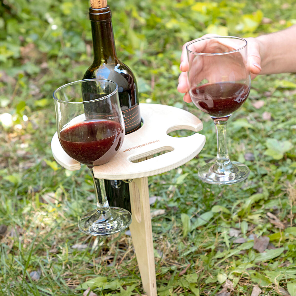 Mesa de Vino Plegable y Portátil para Exteriores Winnek InnovaGoods  Comprati.